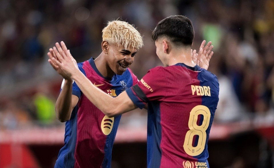 罗马诺：埃里克-加西亚曾在1月接近加盟科莫，但被弗里克否决