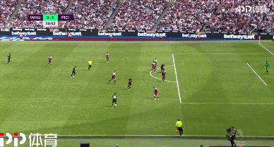 法国巴黎银行上调博彩股评级