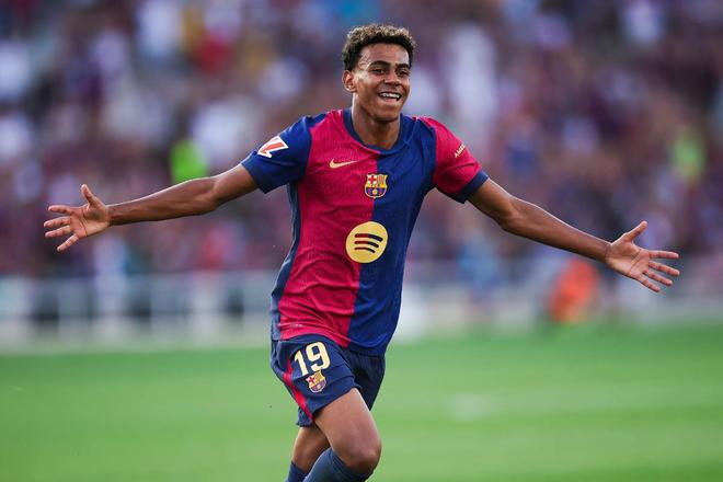 詹姆斯：艾顿承担了约80%的挡拆掩护，是进攻的重要力量