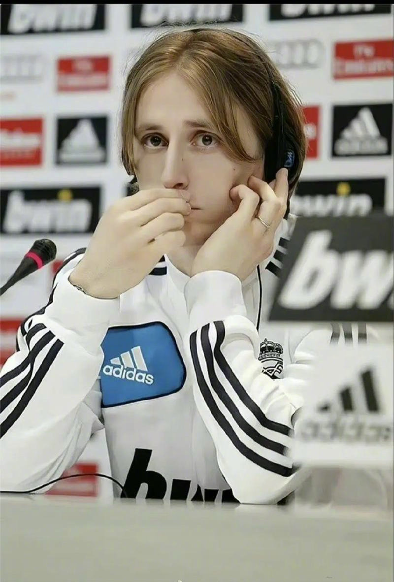 篮球火箭球迷热议球队新战术布置