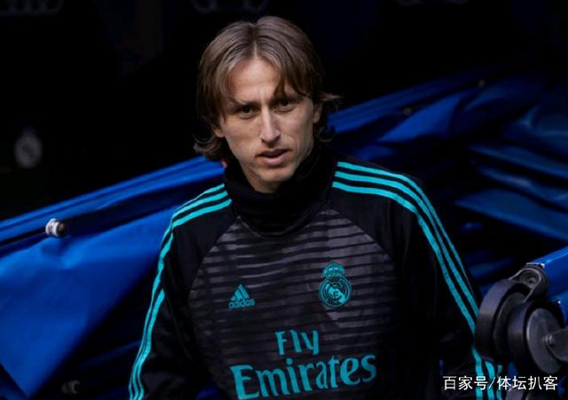 篮球火箭球员连续两场关键投篮命中